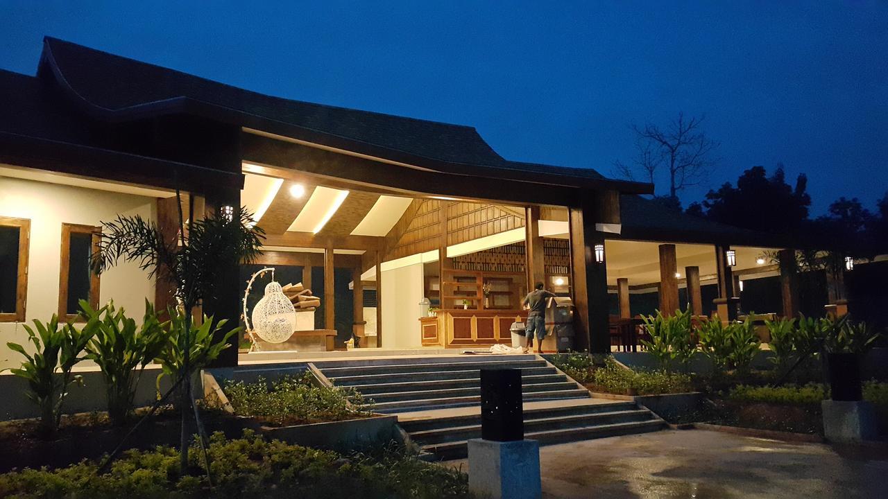 Phu Chom Mork Resort Sangkhla Buri Exterior photo
